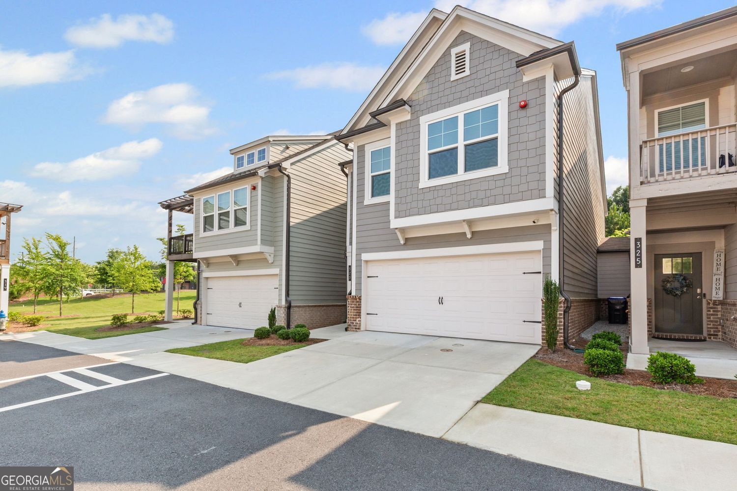 323 Hayden Circle CIR