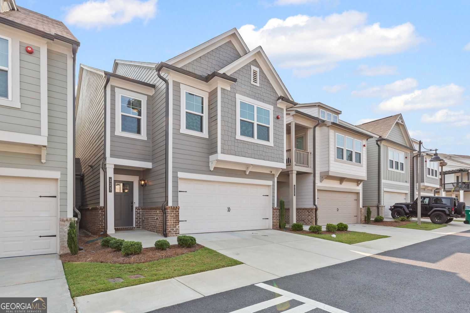 323 Hayden Circle CIR
