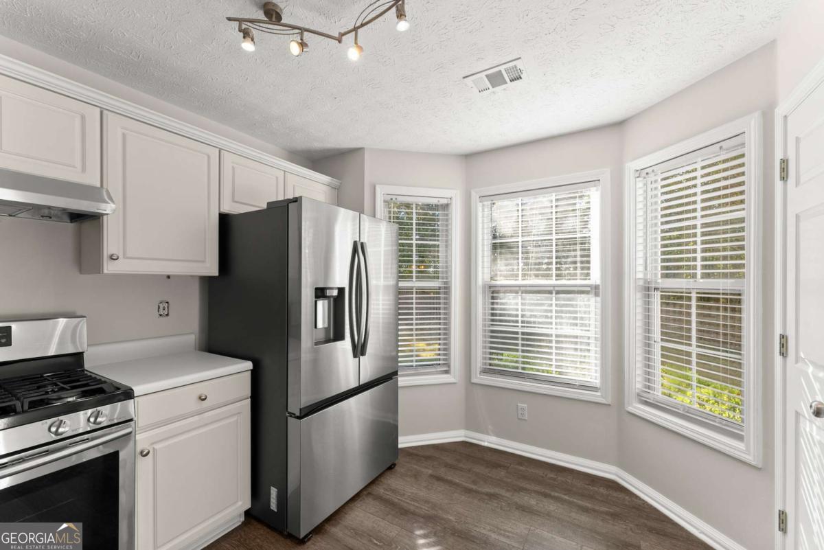 Avensong - Residential