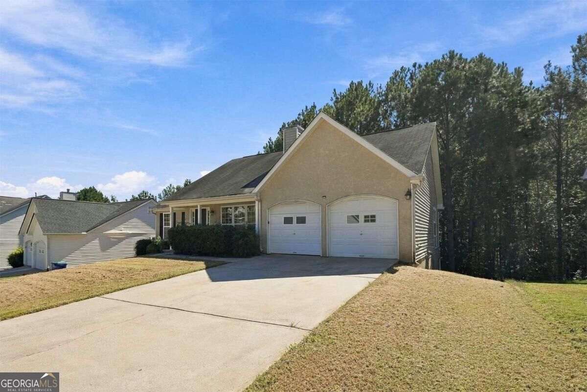 5741 Village LOOP