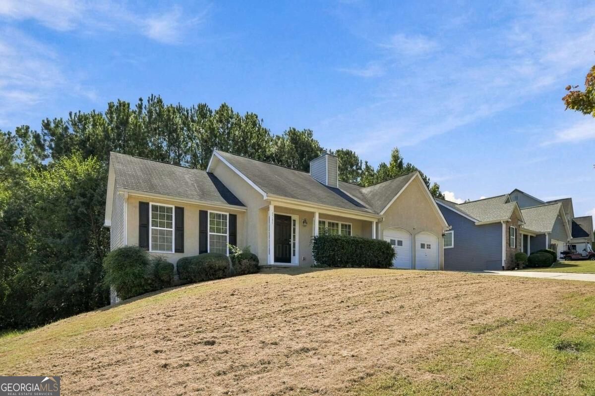 5741 Village LOOP