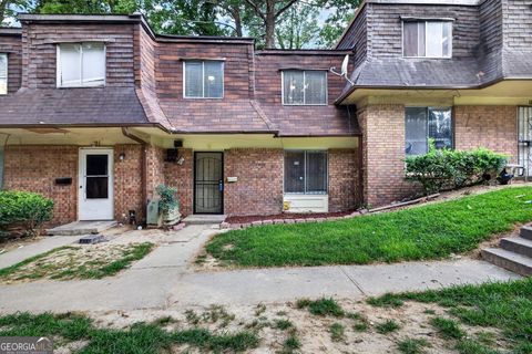 Photo of 19 Peyton Place SW, Atlanta, GA 30311 (MLS # 10797922)