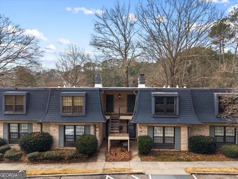 Photo of 144 Woodmere Square NW, Atlanta, GA 30327 (MLS # 10686805)