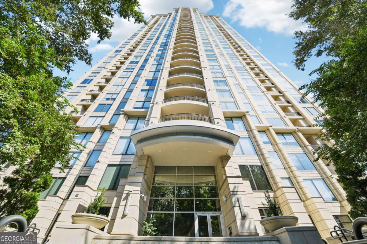 3445 Stratford RD NE 2602