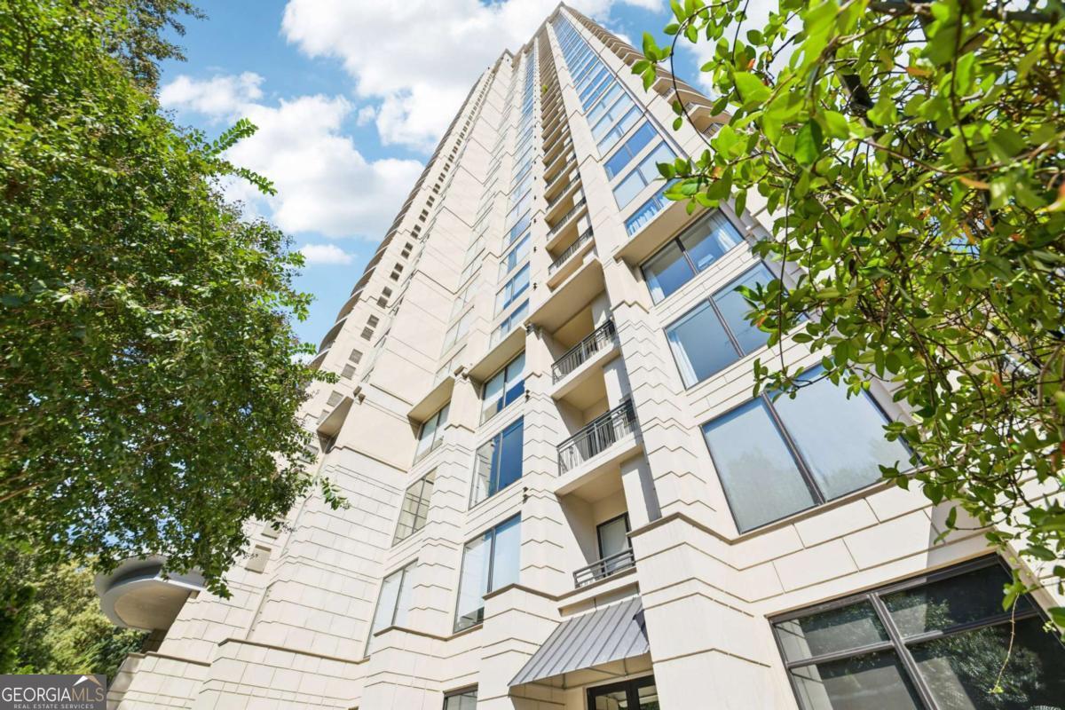 3445 Stratford RD NE 2602