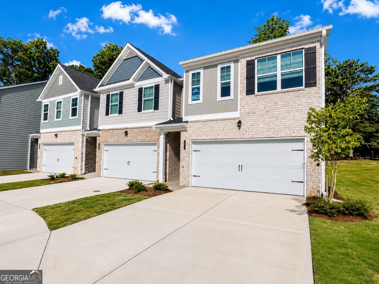 6339 Warbler CT