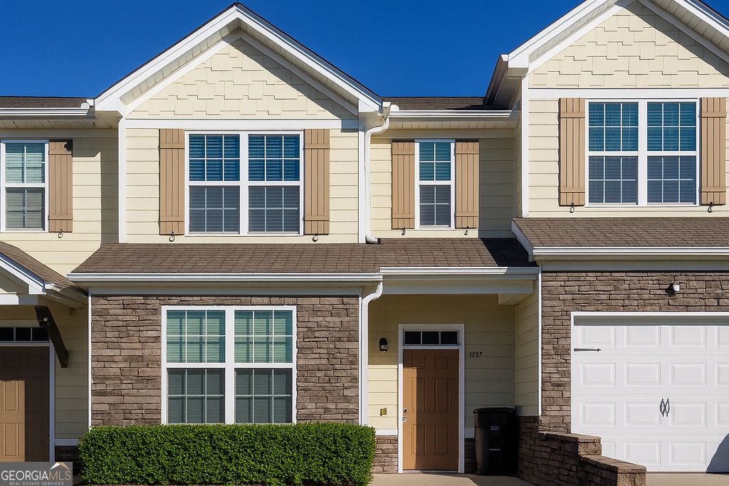 Photo of 4267 High Park Lane, Atlanta, GA 30344 (MLS # 10652331)