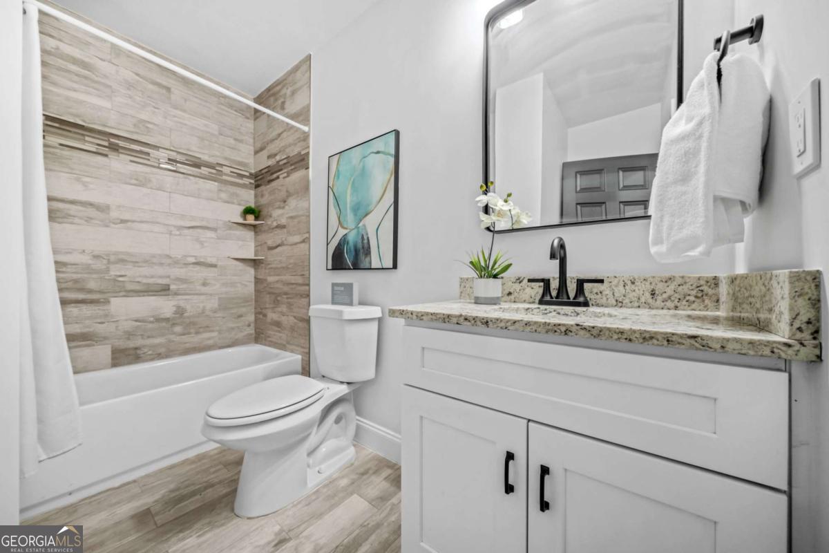 Oakland City - Residential