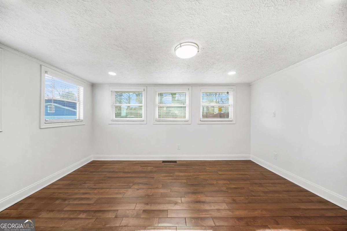 Oakland City - Residential