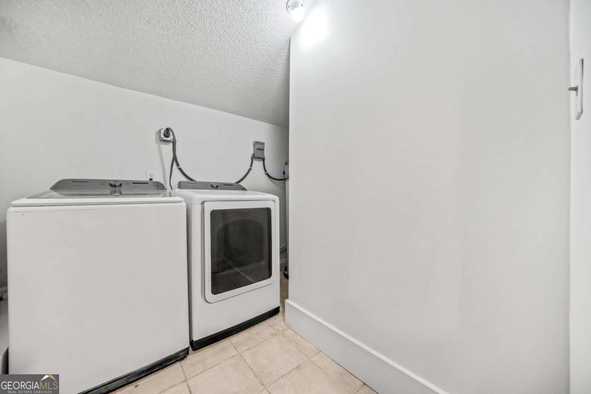 Oakland City - Residential