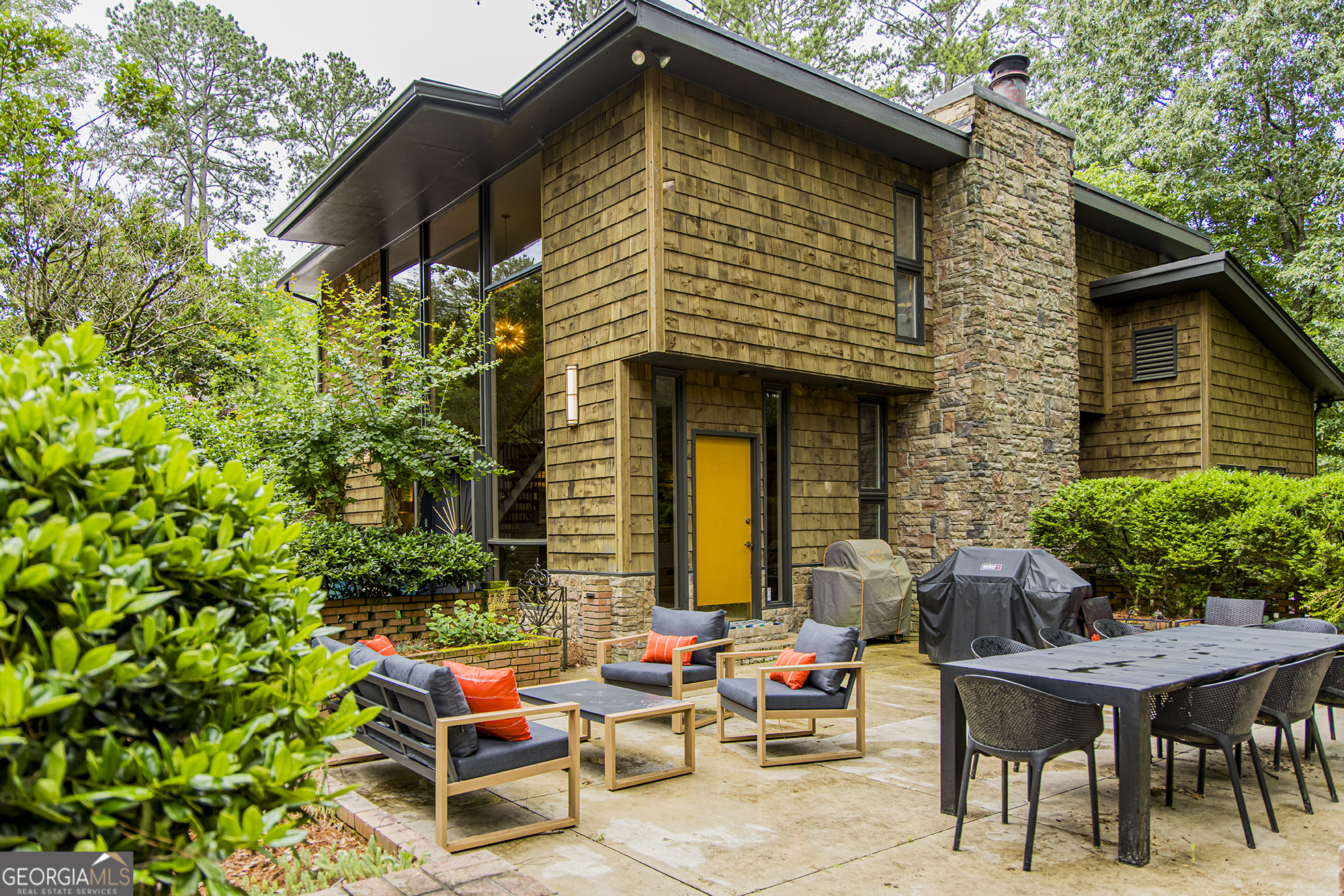 13 Ridgewood DR SW