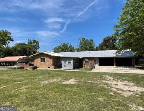 A home in Glennville