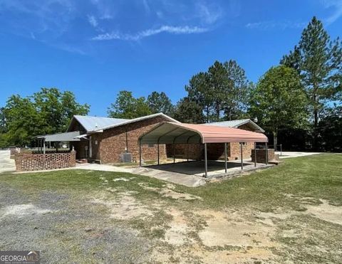 A home in Glennville