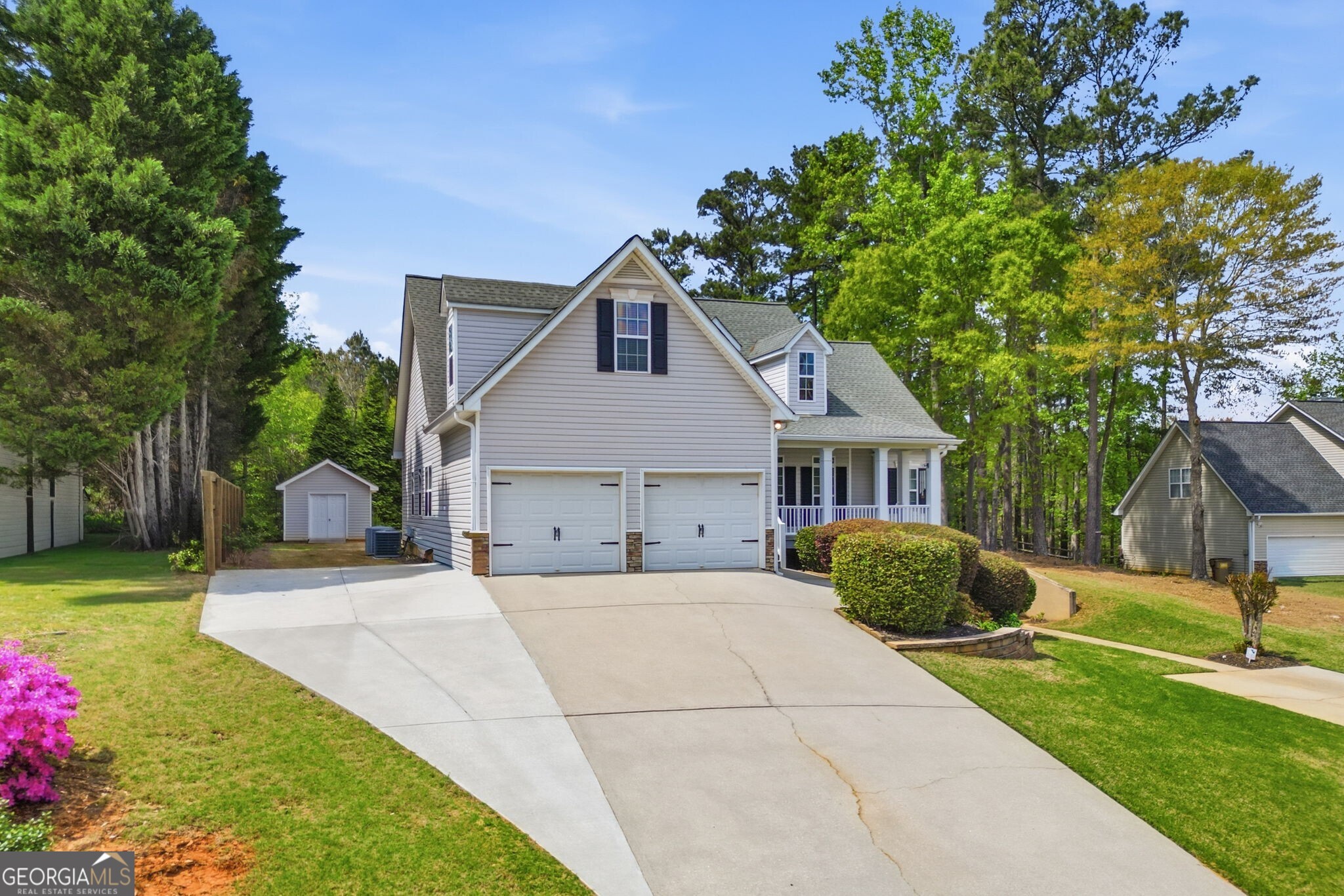 404 Vineyard DR