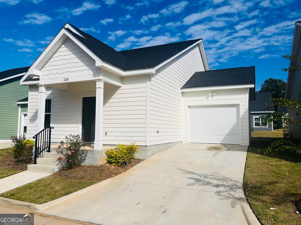 Photo of 110 Lenox Circle, Lagrange, GA 30240 (MLS # 10659482)