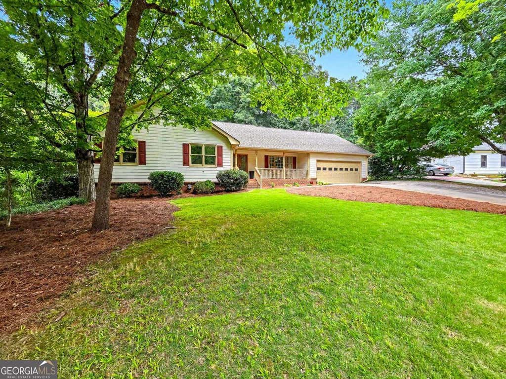 Photo of 626 Hunt Station Drive, Lawrenceville, GA 30044 (MLS # 10811972)
