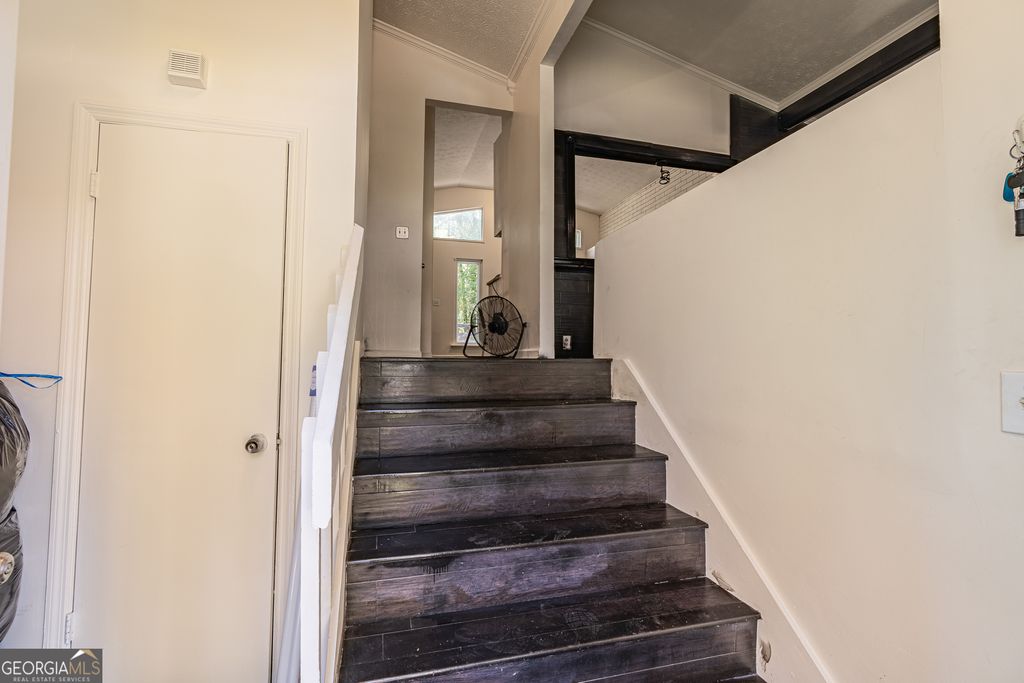 Photo of 185 Windhaven Trail SW, Atlanta, GA 30331 (MLS # 10625109)