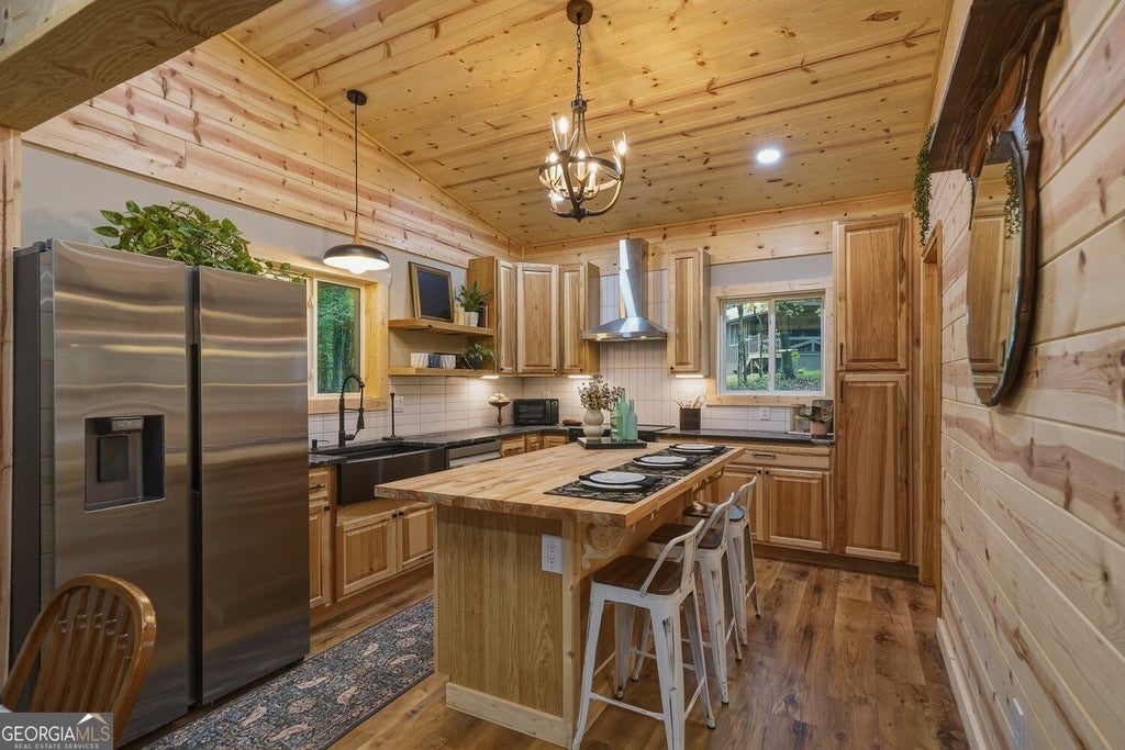 Photo of 331 Rocky Hollow Road, Ellijay, GA 30536 (MLS # 10868633)