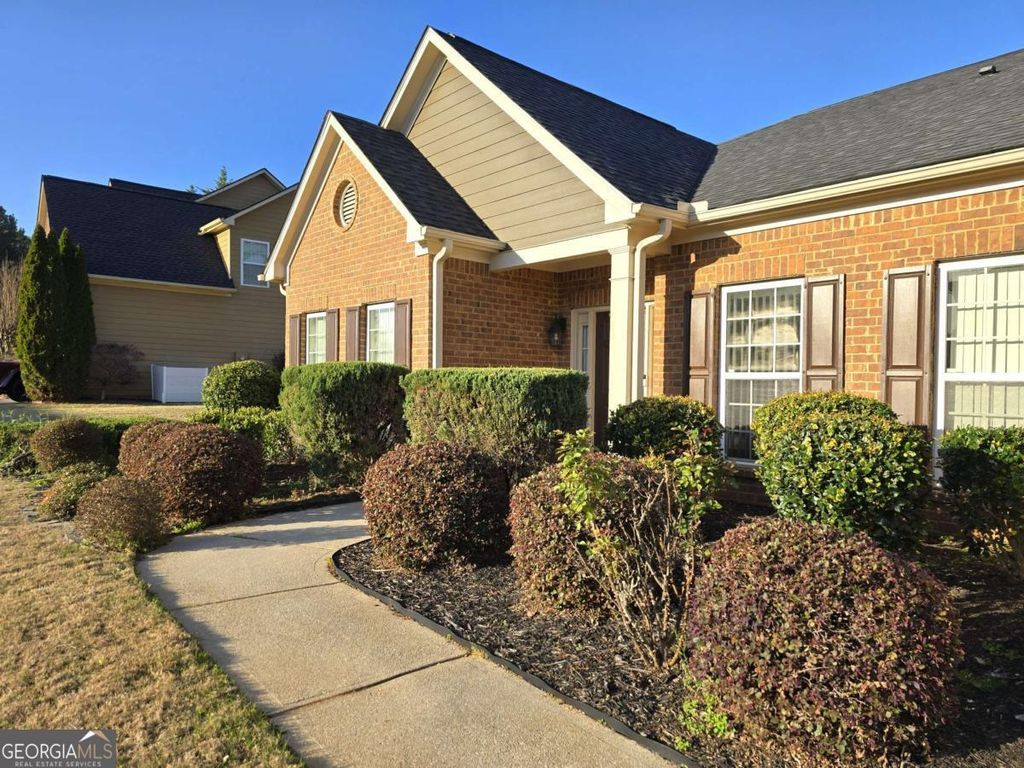 Photo of 4197 Reynolds Place, Buford, GA 30518 (MLS # 10710651)