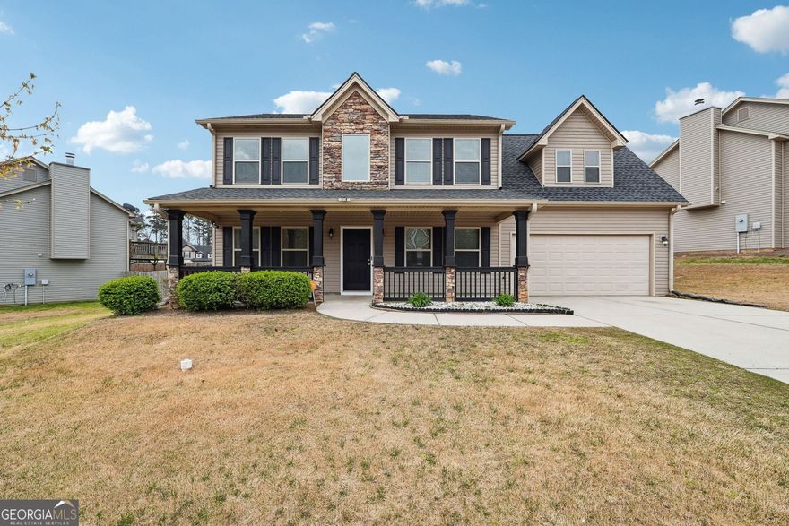 Don't miss this BEAUTIFUL home! in the heart of BETHLEHEM. Featuring a two-story entryway providing an impressive welcome, a fabulous office and elegant dining room. Large kitchen with granite countertops and all the accessories included with windows that provide abundant natural light and wonderful pantry spaces. Completely renovated floors with laminate on both floors and stairs. FRESHLY PAINTED interior, an oversized master bedroom with an ideal master bath that comes equipped with a double vanity and separate shower and tub. The master bathroom is also directly connected to the laundry room and three other rooms with large spaces for the family. The backyard is large and fenced, so you can enjoy the tranquility of your family, cherishing the location of your home in a very quiet neighborhood. The garage is completely finished with a SPECTACULAR floor! The roof was completely replaced in April 2023. Don't miss your opportunity to live in this BEAUTIFUL HOME, with easy access to Highway 316 and shopping like Publix, Target, movie theaters and soon the New Barrow County Hospital.