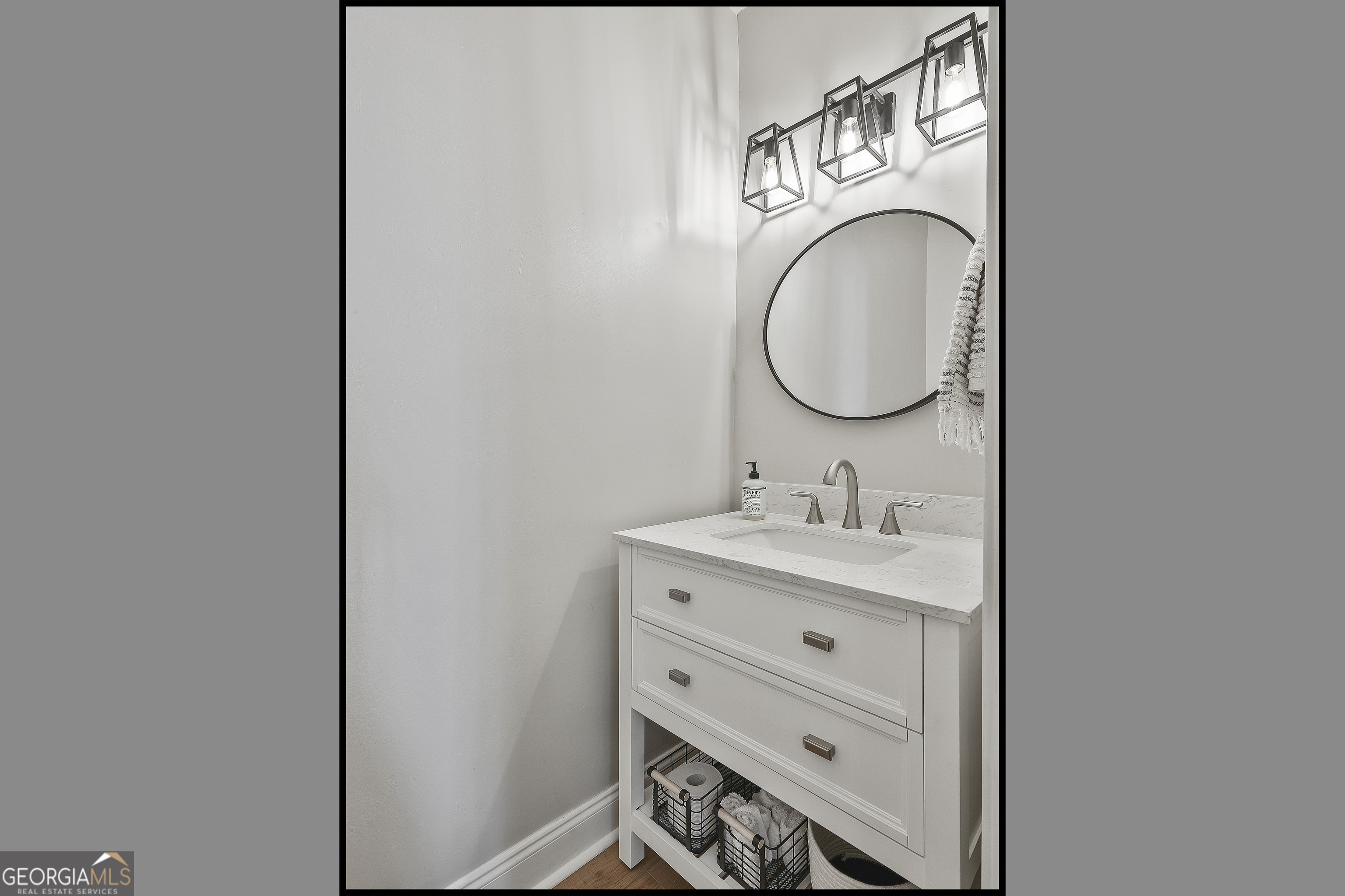 Peachtree City, Georgia 30269, United States, 3 Bedrooms Bedrooms, ,3 BathroomsBathrooms,Residential,Pending,171283