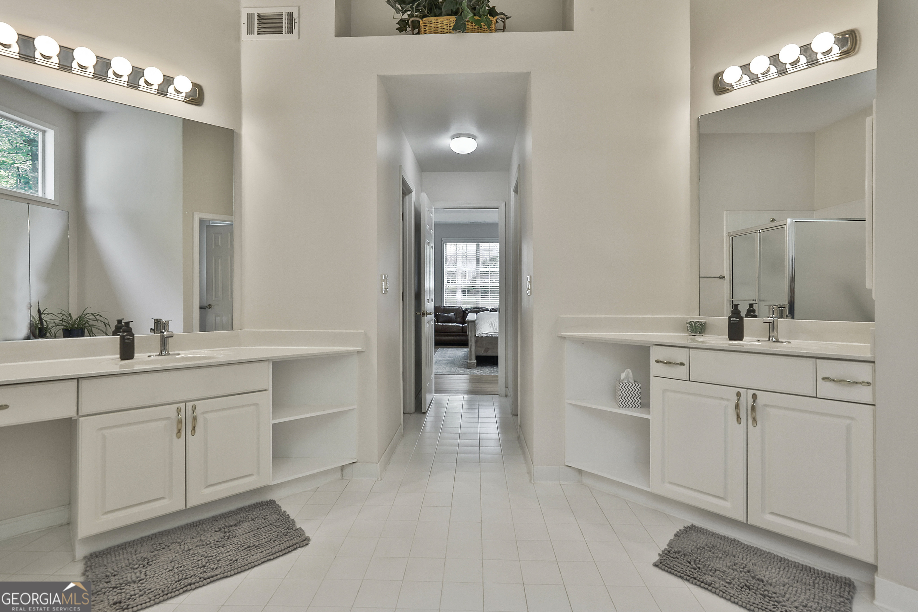 Peachtree City, Georgia 30269, United States, 3 Bedrooms Bedrooms, ,3 BathroomsBathrooms,Residential,Pending,171283