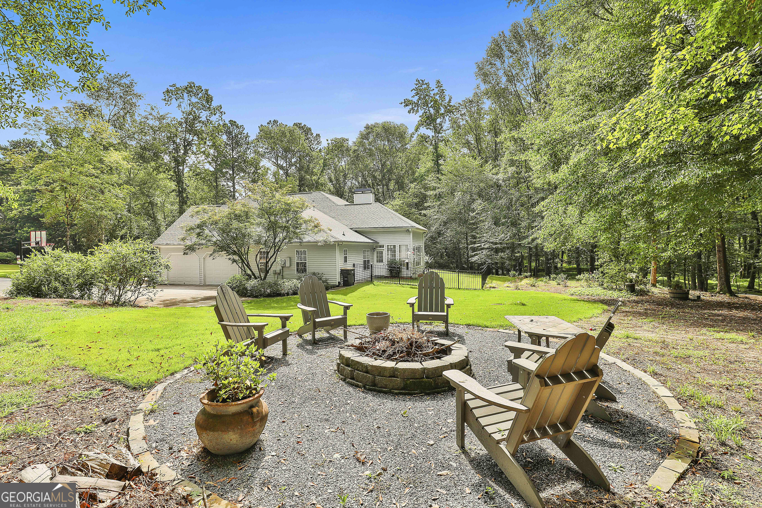 Peachtree City, Georgia 30269, United States, 3 Bedrooms Bedrooms, ,3 BathroomsBathrooms,Residential,Pending,171283