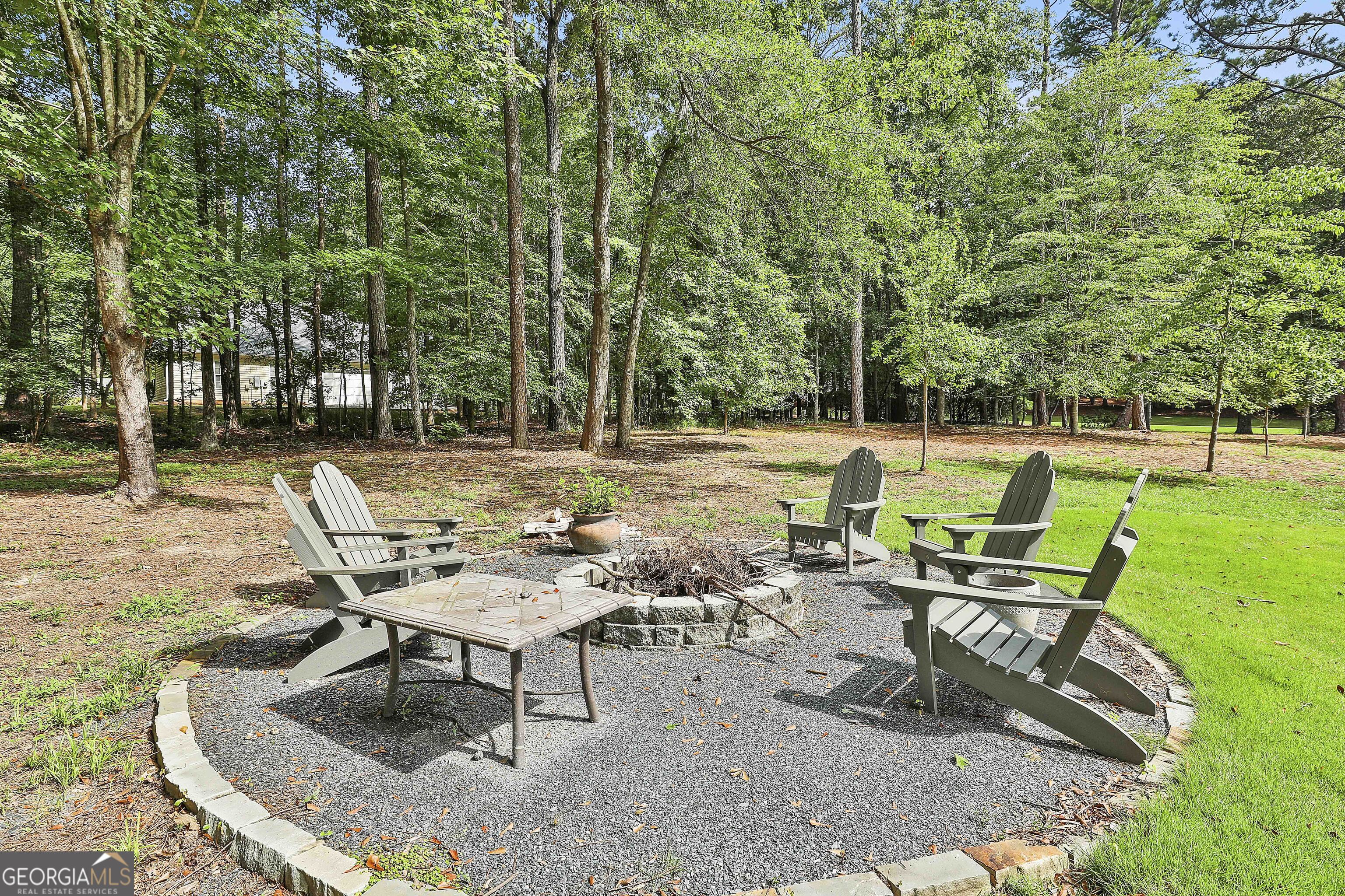 Peachtree City, Georgia 30269, United States, 3 Bedrooms Bedrooms, ,3 BathroomsBathrooms,Residential,Pending,171283