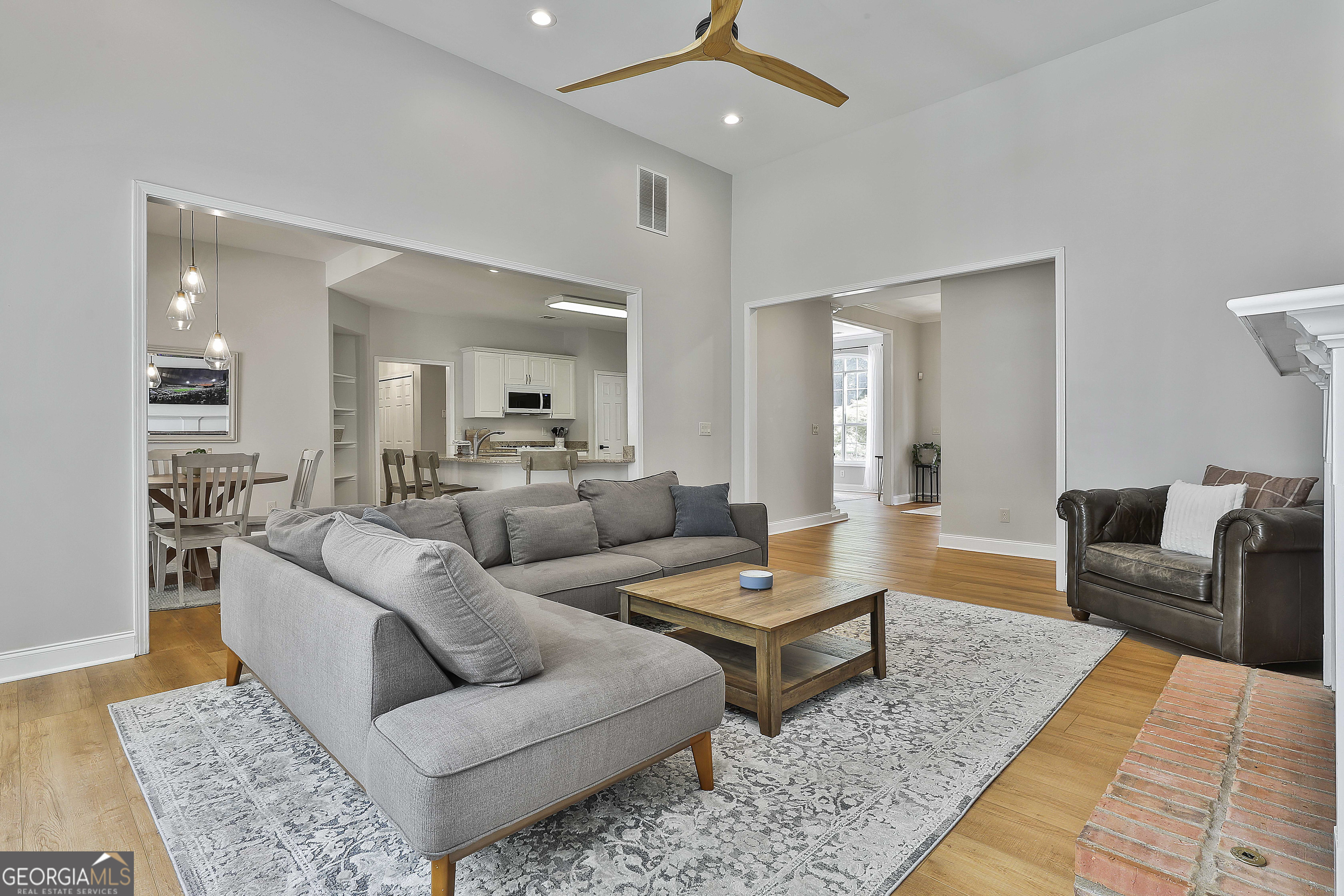 Peachtree City, Georgia 30269, United States, 3 Bedrooms Bedrooms, ,3 BathroomsBathrooms,Residential,Pending,171283