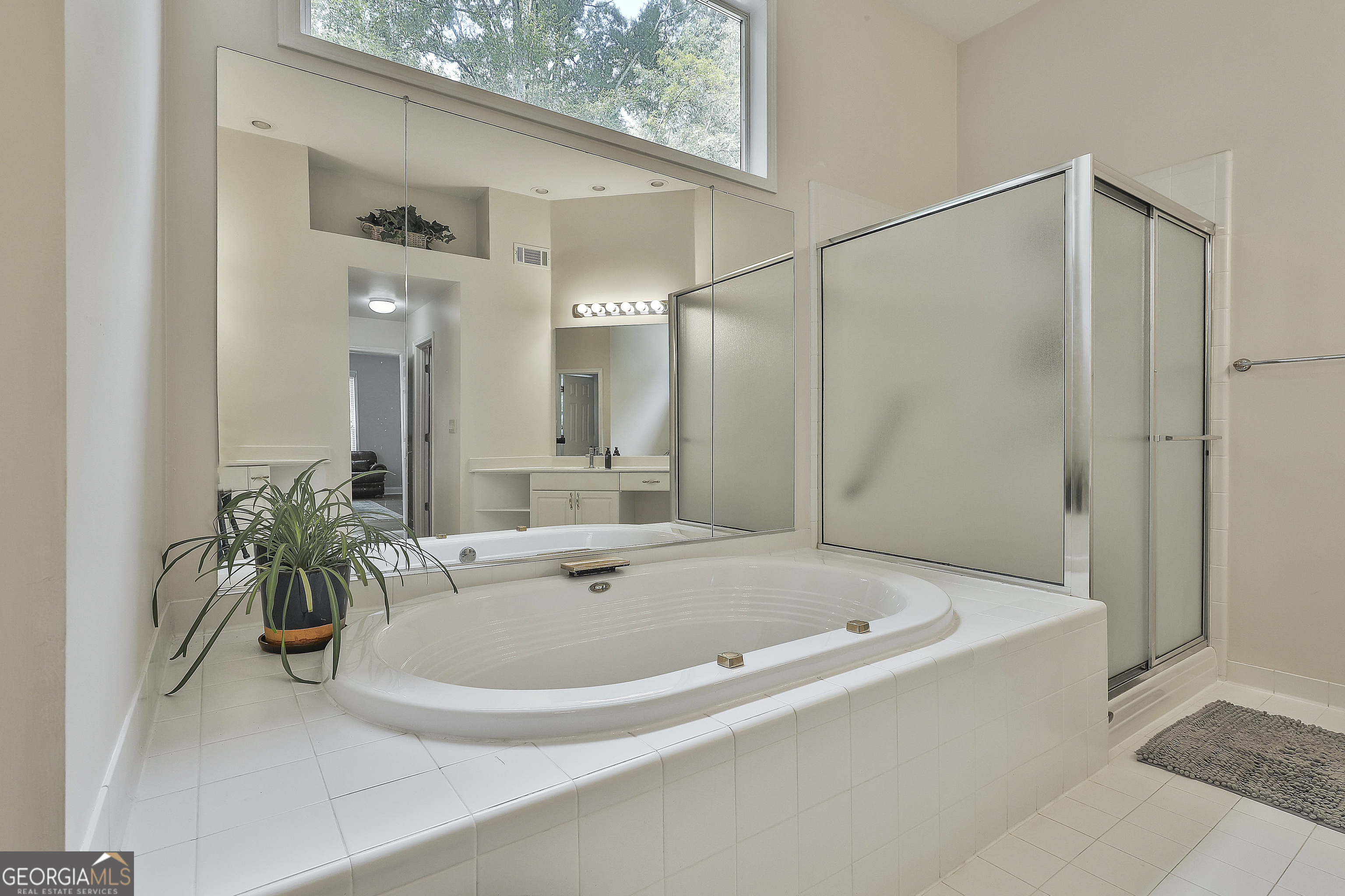 Peachtree City, Georgia 30269, United States, 3 Bedrooms Bedrooms, ,3 BathroomsBathrooms,Residential,Pending,171283