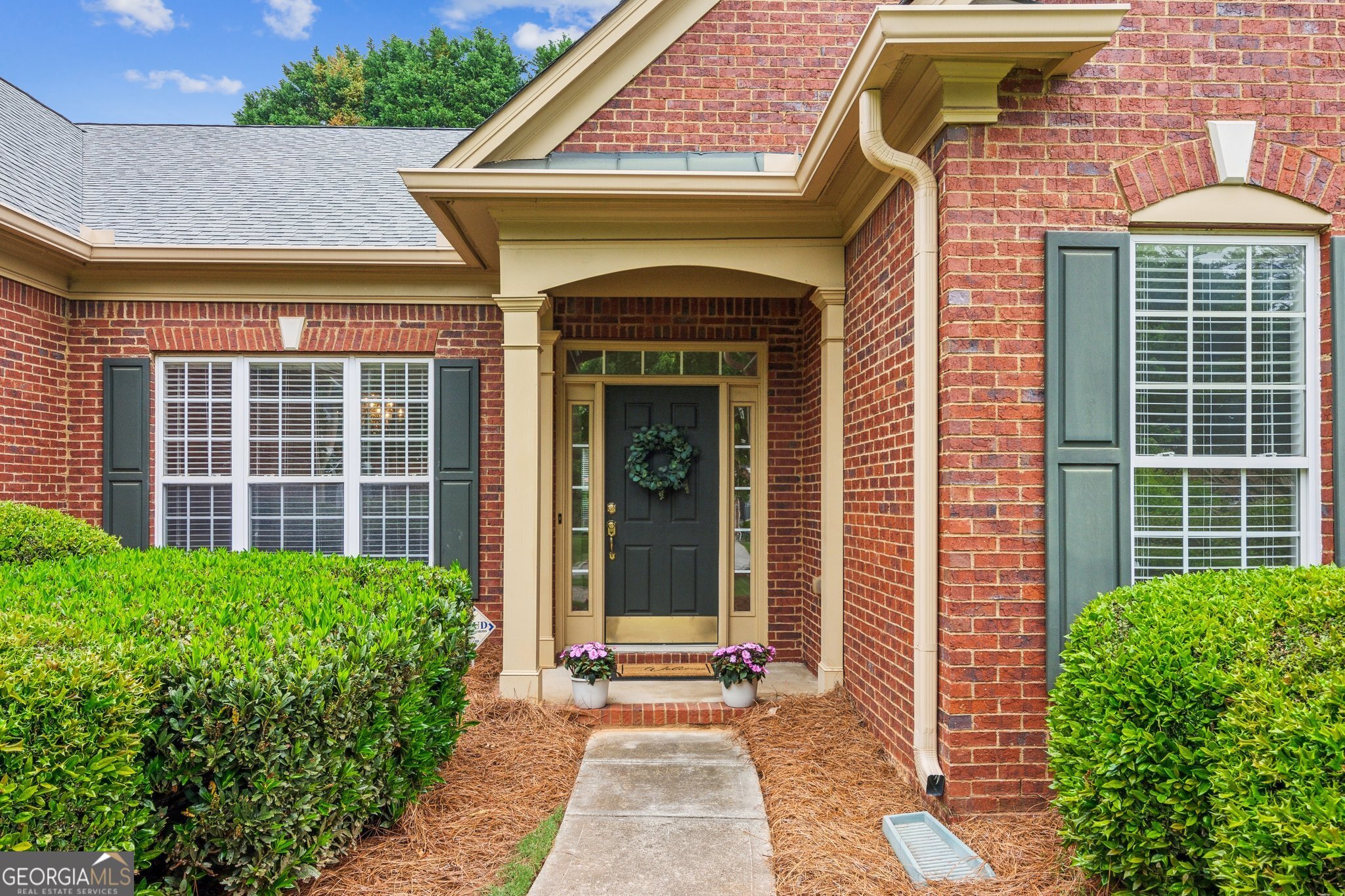 1815 Montcliff DR