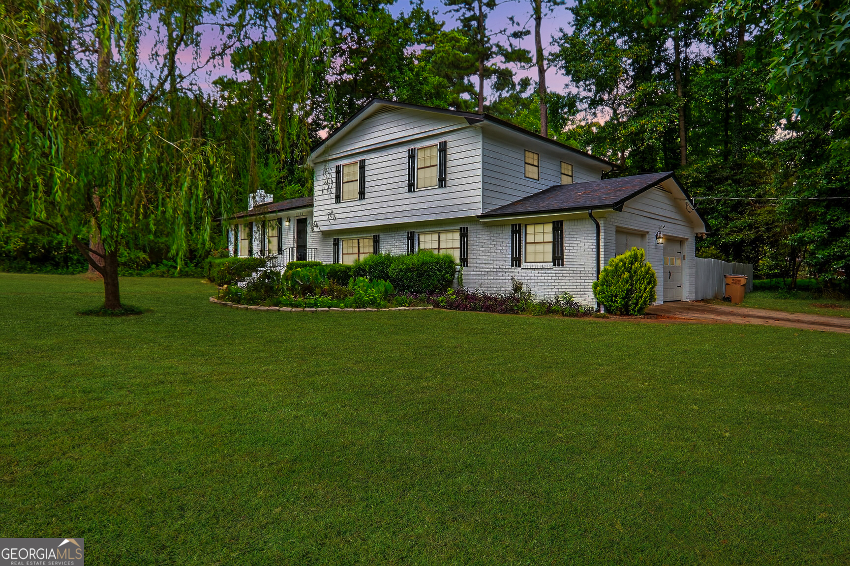 1236 Country Pine DR