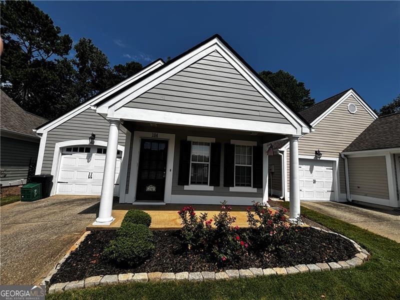 Highly sought after cottage at Towne Lake. This community is peacefully located in the Wyngate area. SS appliances, granite counter, Wash/Dryer are included. This peaceful gated community has a private gated pool just for the residents and guest of the Cottages. The HOA maintains all exterior maintenance ie. roof, exterior paint, common areas, lawn, beds, etc., so the homeowners Insurance is minimal much like renters Ins. This cottage is great for a person(s) that want to live like your on vacation. It is one level with plenty of space to move in. The private courtyard of each unit offers an outside retreat for entertainment or just relaxing and reading a book. The three bedroom units are in great demand, Owners suite complete with an onsuite, and large walkin closet. One of the secondary bedrooms has a seperate door to enter the adjacent bathroom for the bedroom, as well as the hall. Close to shopping, resturants, schools, outdoor activities, etc... Don't wait to long to see this, as history shows these cottages move fast.