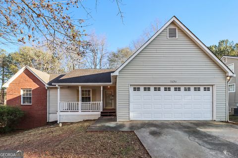 Photo of 7134 Hazelwood Drive, Jonesboro, GA 30236 (MLS # 10698164)