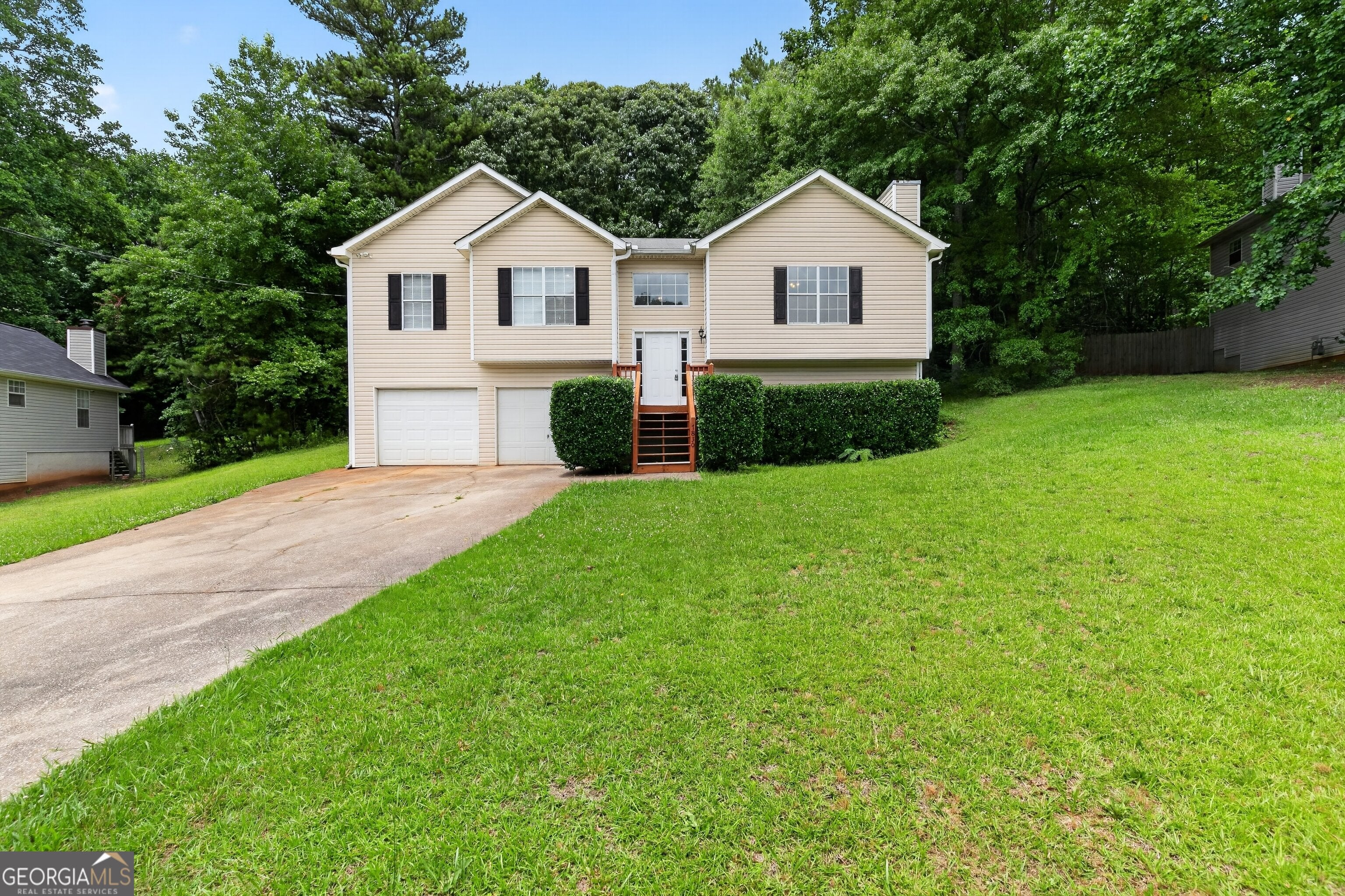 7830 Poppy DR