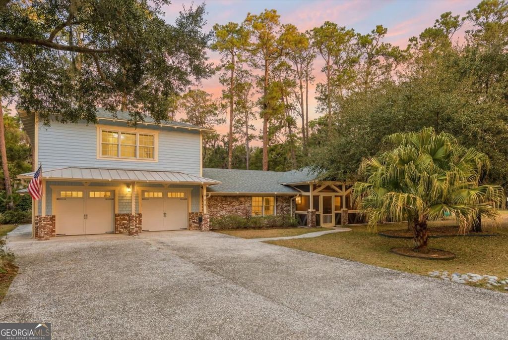 Photo of 636 Old Plantation Road, Jekyll Island, GA 31527 (MLS # 10707429)