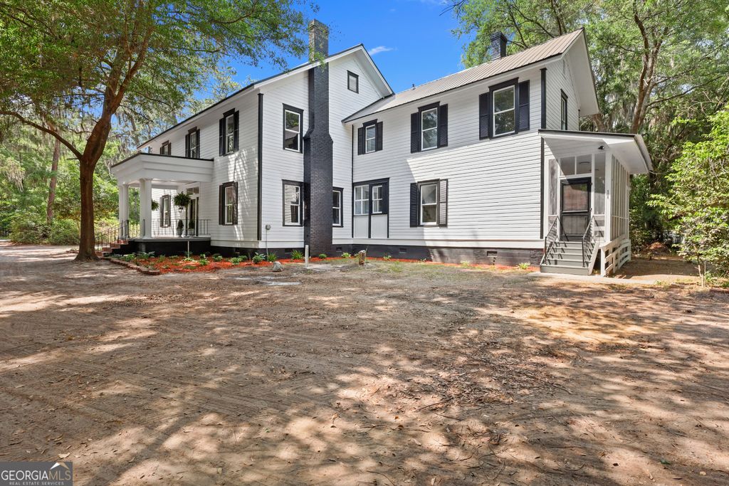 Photo of 674 Dunlevie Road, Allenhurst, GA 31301 (MLS # 10740791)