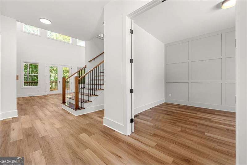 2091 CLEVELAND CT