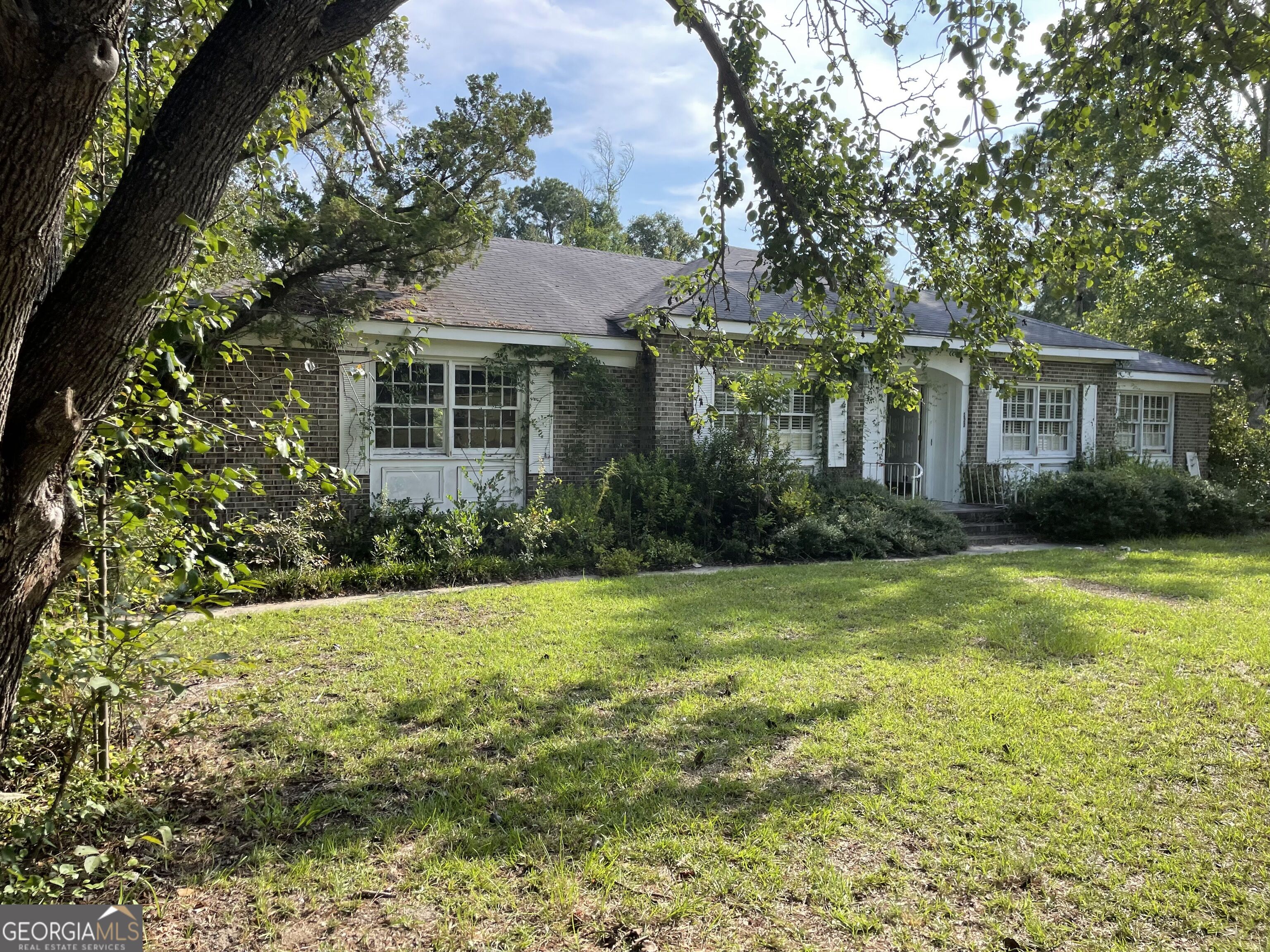 222 Old Ailey Lothair RD