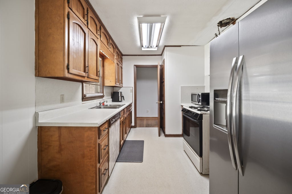 Photo of 1810 Hasty Road, Marietta, GA 30062 (MLS # 10812878)