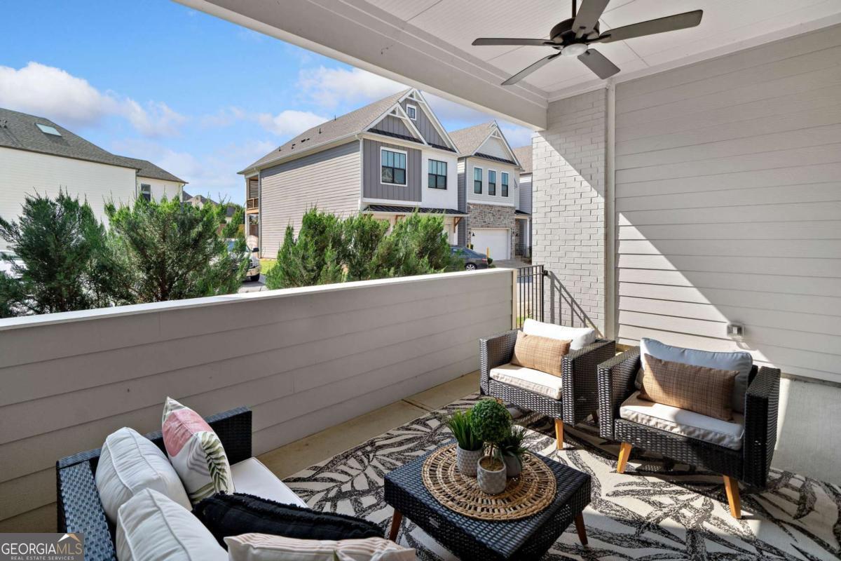 677 Stickley Oak WAY