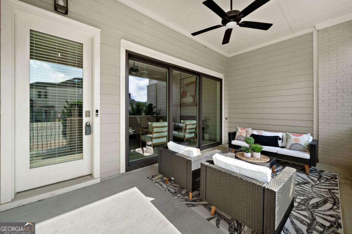 677 Stickley Oak WAY