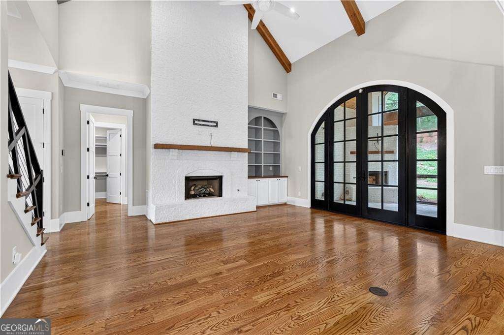 1009 Davenport CIR