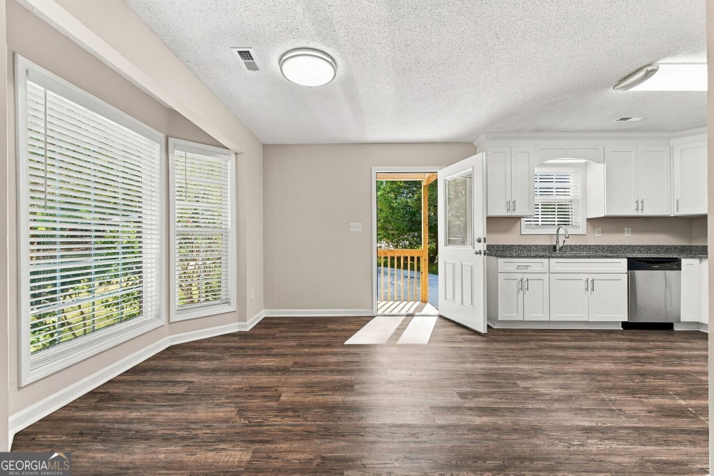 Photo of 100102 Bluebird Lane, Griffin, GA 30223 (MLS # 10849361)