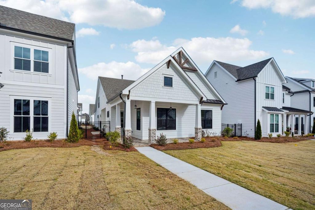 Photo of 1028 Eastman Court, Hoschton, GA 30548 (MLS # 10720254)