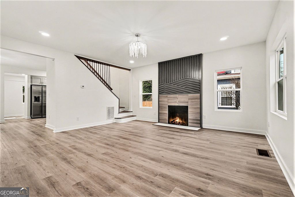 Photo of 1684 Kenmore St, Atlanta, GA 30311 (MLS # 10737148)