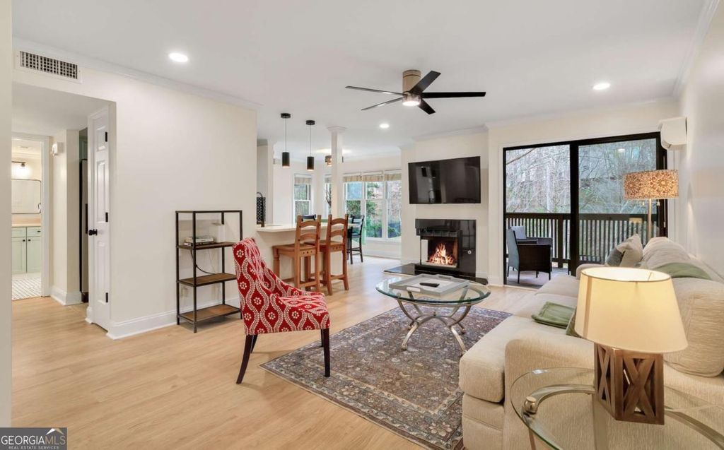 Photo of 1105 Garden Court, Atlanta, GA 30328 (MLS # 10757323)