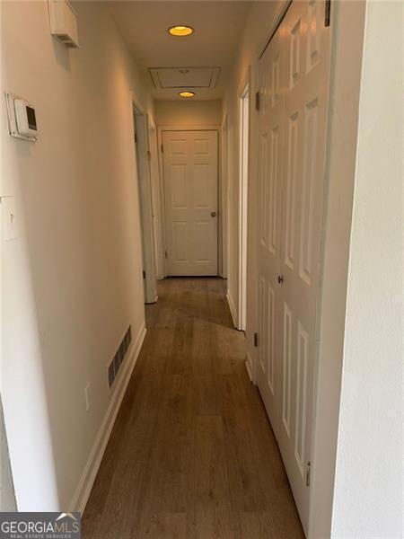 8845 ASHWOOD