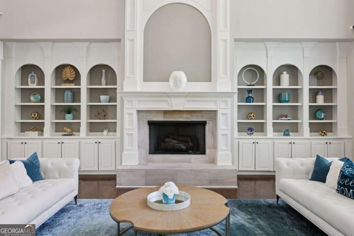 Echelon - Residential
