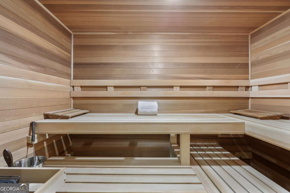 Echelon - Residential